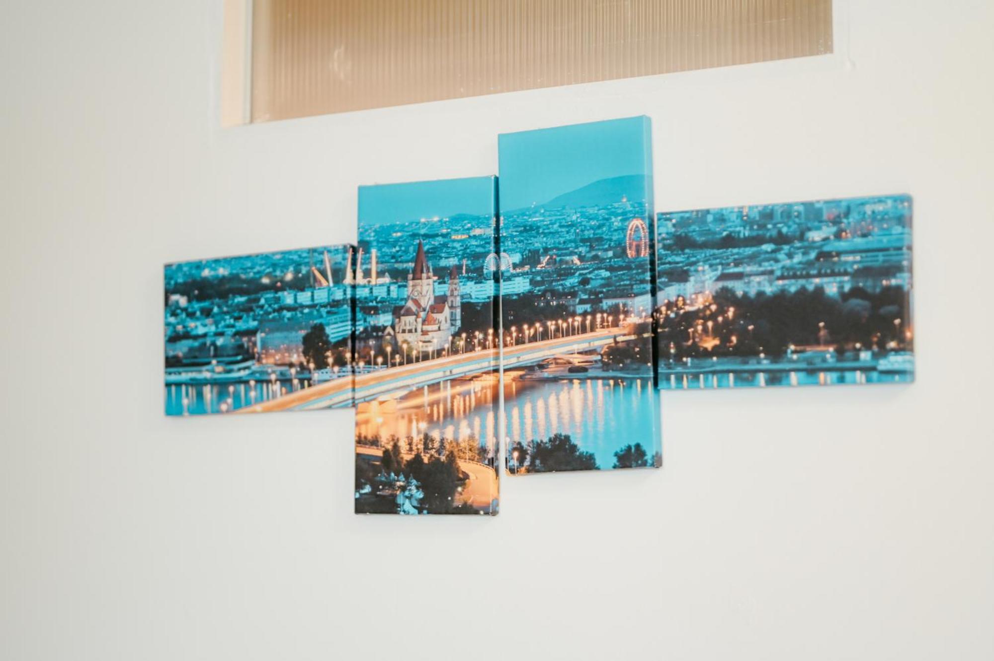Danube Island 3 Viena
